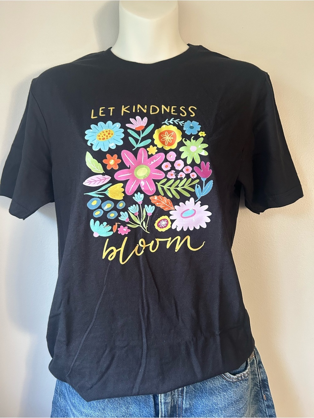 Let Kindness Bloom Floral Graphic Tee - Black